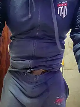 Snapshot of luciferdxm5 chatting on February 2026 09:15:01 AM luciferdxm5 online show from February 2026 09:15:01 AM