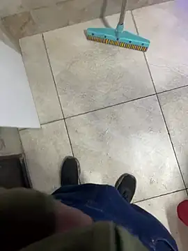 Snapshot of luciferdxm5 chatting on February 2025 05:30:01 AM luciferdxm5 online show from February 2025 05:30:01 AM