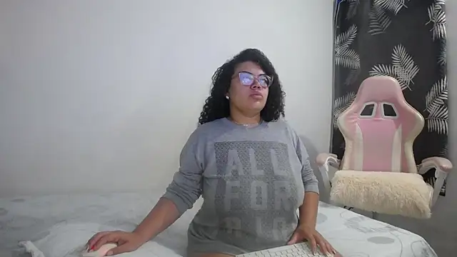 mabigomez00 online show from March 2026 09:12:02 AM