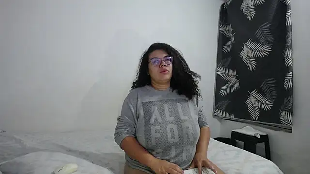 mabigomez00 online show from April 2026 09:16:01 AM