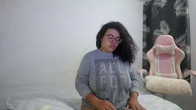 mabigomez00 online show from November 2025 09:31:01 AM