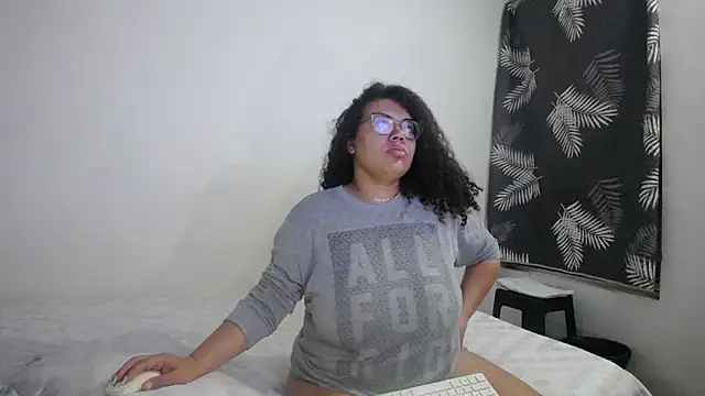 mabigomez00 online show from April 2026 09:11:01 AM