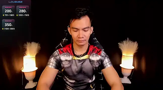 000batman000 online show from February 2025 01:36:01 AM