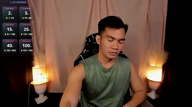 000batman000 online show from February 2025 12:57:01 AM