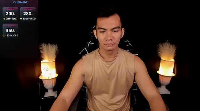 000batman000 online show from February 2025 01:37:01 AM