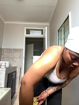 Snapshot of cherrybabe76 chatting on December 2025 06:36:02 AM cherrybabe76 online show from December 2025 06:36:02 AM