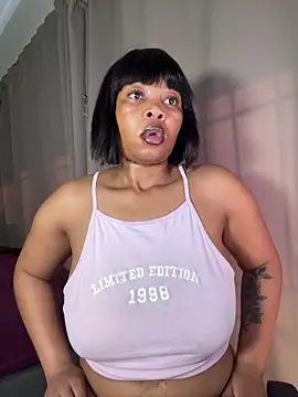cherrybabe76 online show from March 2025 02:30:02 PM