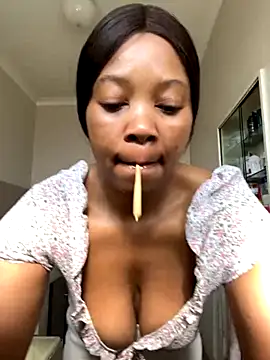 Snapshot of cherrybabe76 chatting on November 2025 06:45:02 AM cherrybabe76 online show from November 2025 06:45:02 AM