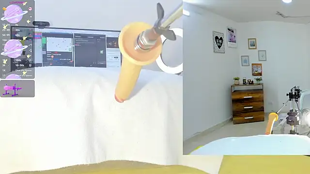 sofi velez online show from September 2025 05:24:01 PM