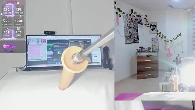 sofi velez online show from December 2025 05:03:02 PM