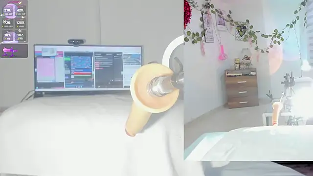 sofi velez online show from December 2025 05:06:01 PM