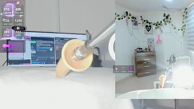 sofi velez online show from November 2025 05:03:02 PM