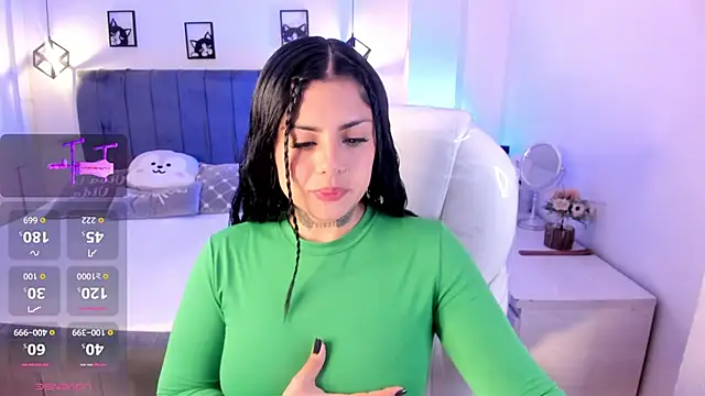 Snapshot of Catalinaa_martinez chatting on September 2025 02:59:01 AM Catalinaa martinez online show from September 2025 02:59:01 AM
