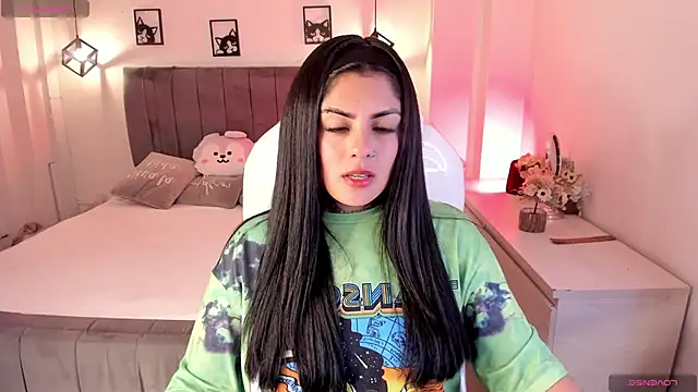 Snapshot of Catalinaa_martinez chatting on September 2025 02:45:01 AM Catalinaa martinez online show from September 2025 02:45:01 AM