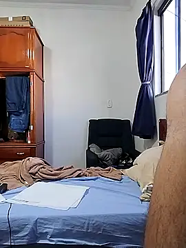 SAFADINHO-25 online show from November 2025 10:19:01 AM