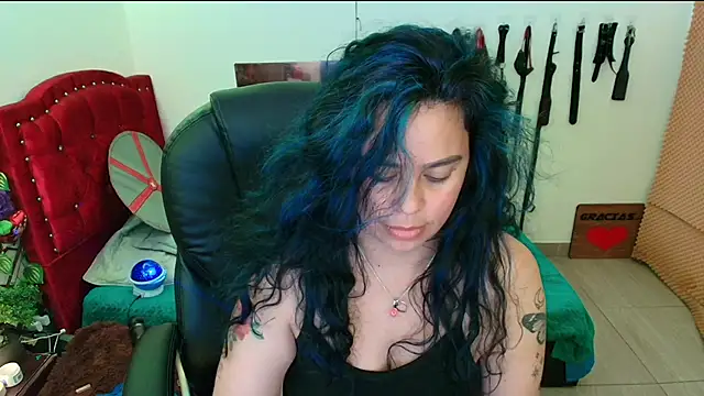 Snapshot of elektra_32 chatting on February 2025 07:43:01 AM elektra 32 online show from February 2025 07:43:01 AM
