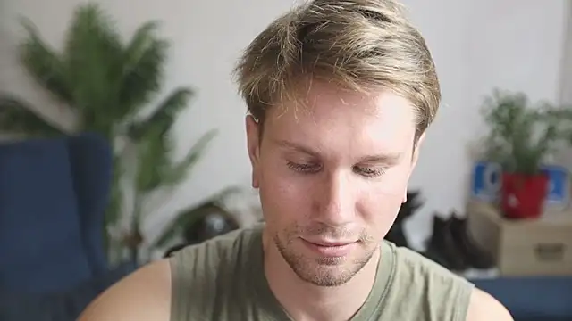 kevin-park online show from December 2025 05:23:01 PM