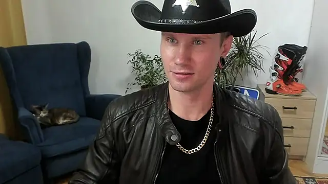 kevin-park online show from October 2025 01:01:02 PM