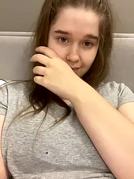 Snapshot of HornyGirlH chatting on November 2025 02:23:01 AM HornyGirlH online show from November 2025 02:23:01 AM