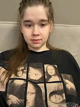 HornyGirlH online show from March 2026 05:17:01 AM