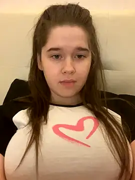 Snapshot of HornyGirlH chatting on September 2025 12:00:01 AM HornyGirlH online show from September 2025 12:00:01 AM