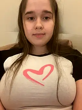 Snapshot of HornyGirlH chatting on October 2025 01:16:02 AM HornyGirlH online show from October 2025 01:16:02 AM