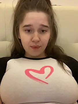 Snapshot of HornyGirlH chatting on February 2025 12:49:01 AM HornyGirlH online show from February 2025 12:49:01 AM