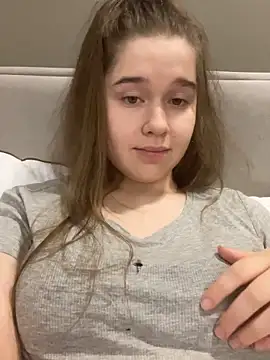 Snapshot of HornyGirlH chatting on November 2025 02:44:02 AM HornyGirlH online show from November 2025 02:44:02 AM