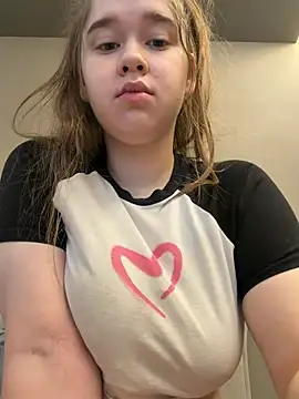 HornyGirlH online show from May 2026 05:55:02 AM