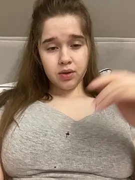 Snapshot of HornyGirlH chatting on November 2025 12:55:01 AM HornyGirlH online show from November 2025 12:55:01 AM