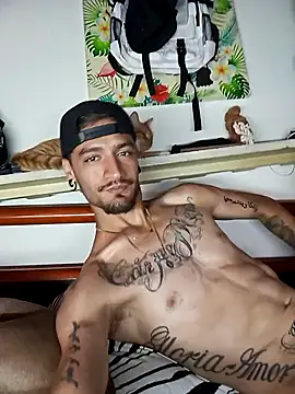 iamxandertv online show from May 2026 09:47:01 AM