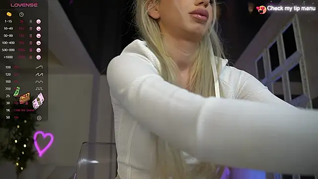 LisaAkira online show from February 2026 07:30:01 AM