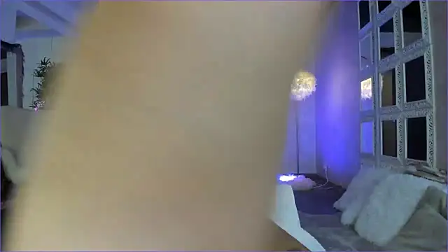 Snapshot of LisaAkira chatting on November 2025 07:19:02 AM LisaAkira online show from November 2025 07:19:02 AM