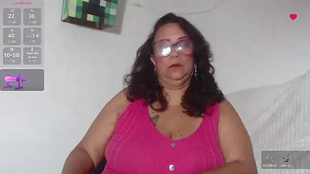 BiirdyDavis online show from June 2026 12:47:01 PM