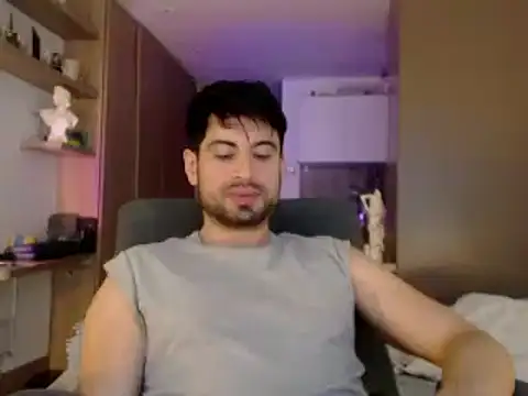 Snapshot of bradley_muscle chatting on September 2025 07:18:01 PM bradley muscle online show from September 2025 07:18:01 PM