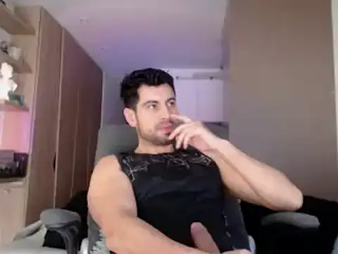 Snapshot of bradley_muscle chatting on September 2025 08:01:02 PM bradley muscle online show from September 2025 08:01:02 PM