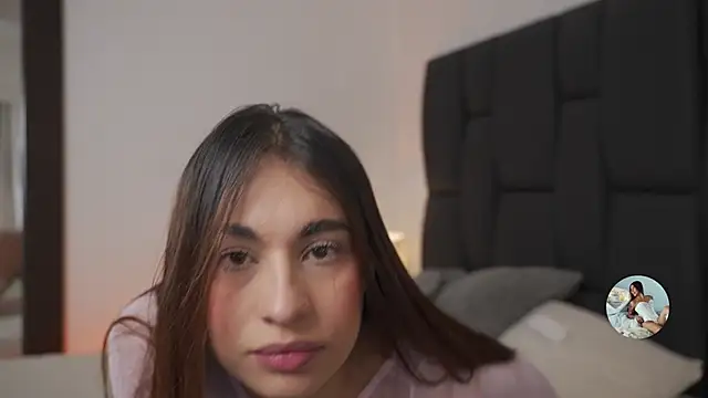 MelisaLopez  online show from February 2026 12:46:02 PM