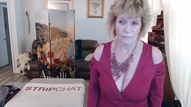 Snapshot of SindeeDix chatting on July 2026 03:30:01 PM SindeeDix online show from July 2026 03:30:01 PM