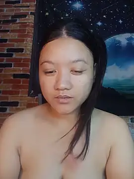 Snapshot of Urchanel chatting on May 2026 12:52:02 AM Urchanel online show from May 2026 12:52:02 AM
