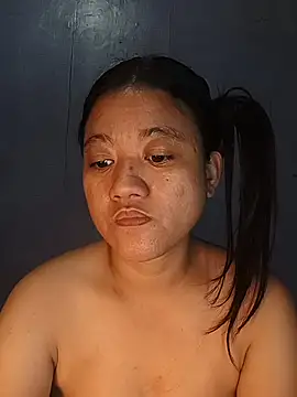 Urchanel online show from November 2025 07:52:02 PM