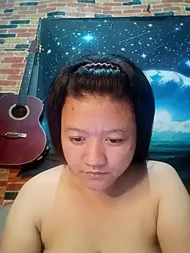 Snapshot of Urchanel chatting on February 2025 08:06:02 AM Urchanel online show from February 2025 08:06:02 AM