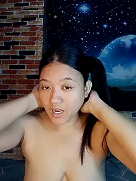 Urchanel online show from April 2026 11:49:02 PM