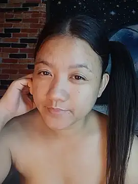 Urchanel online show from April 2026 12:56:02 PM