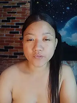 Urchanel online show from April 2026 01:56:01 AM