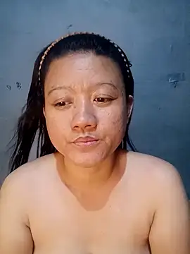 Snapshot of Urchanel chatting on February 2025 10:39:02 AM Urchanel online show from February 2025 10:39:02 AM