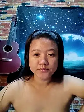 Snapshot of Urchanel chatting on February 2025 11:48:02 PM Urchanel online show from February 2025 11:48:02 PM