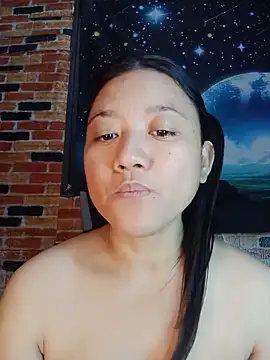 Snapshot of Urchanel chatting on May 2026 03:54:02 AM Urchanel online show from May 2026 03:54:02 AM