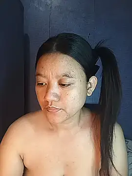 Urchanel online show from February 2026 09:15:01 PM