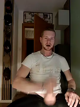 Playbunniboy online show from January 2026 07:28:02 PM