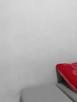 MissKitty31 online show from November 2025 02:45:02 AM